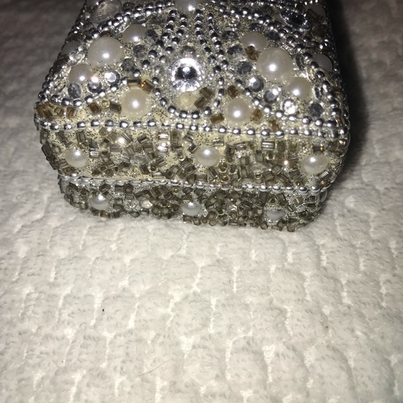 Two decorative boxes and beaded mini note pad - Picture 4 of 13